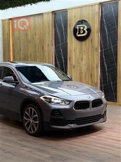 بی ئێم دەبڵیو X2